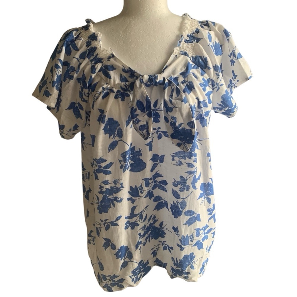 π Floral Linen Tunic Top Ruffle Tie Front Light Smocking Periwinkle Blue White M - Picture 3 of 14